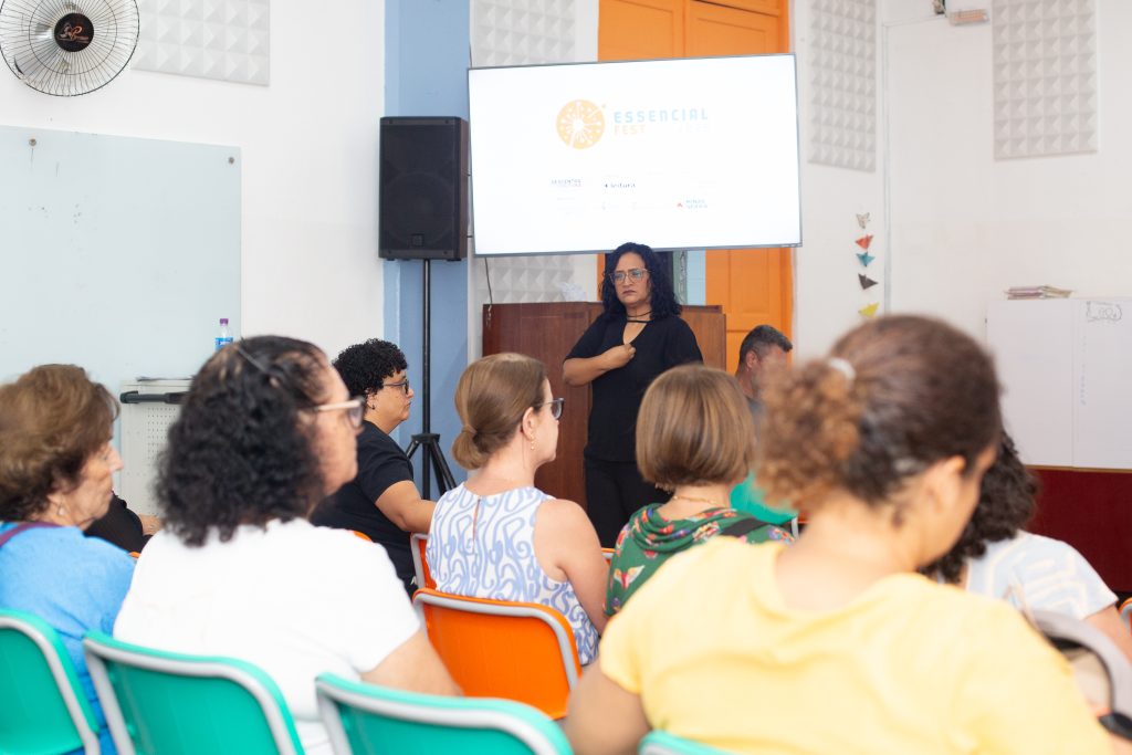 Palestra no Essencial Fest